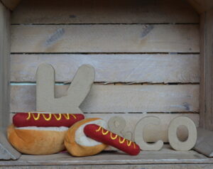 Hot Dog (2 tailles), PET P.L.A.Y